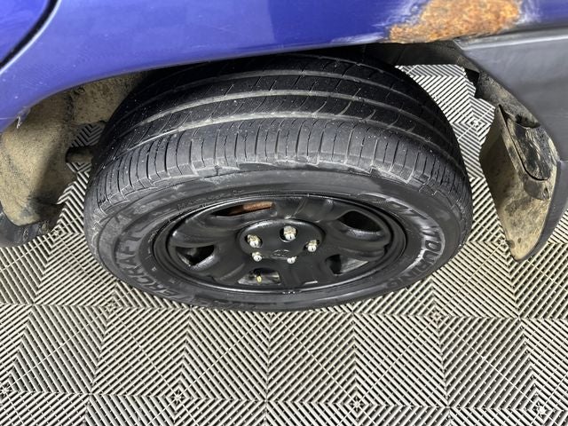 2000 Toyota RAV4 Base