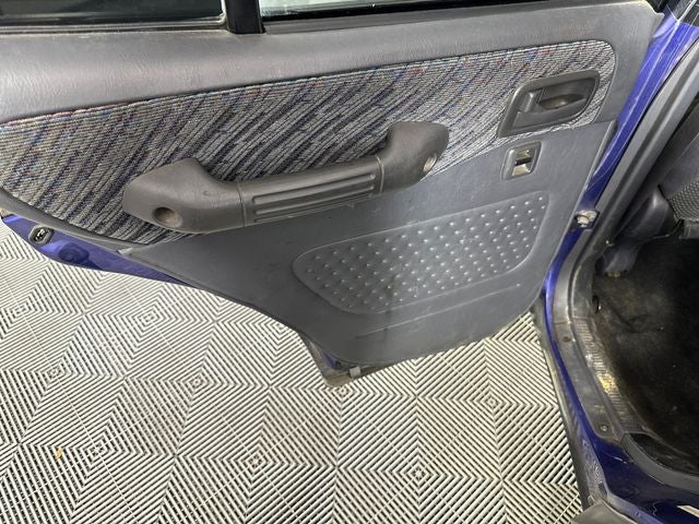 2000 Toyota RAV4 Base