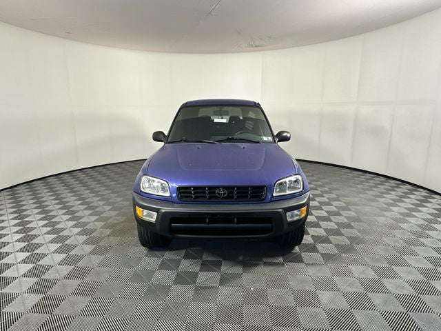 2000 Toyota RAV4 Base