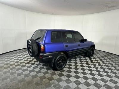2000 Toyota RAV4 Base