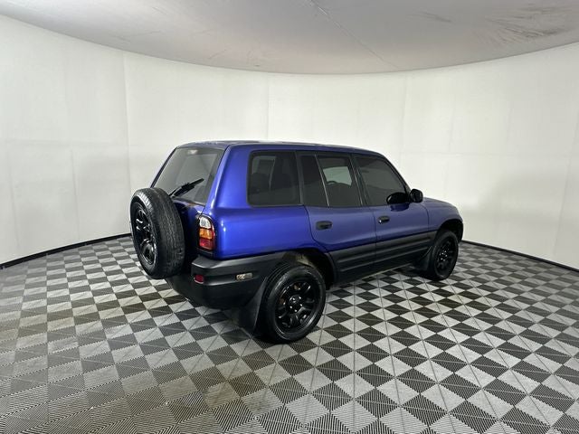 2000 Toyota RAV4 Base