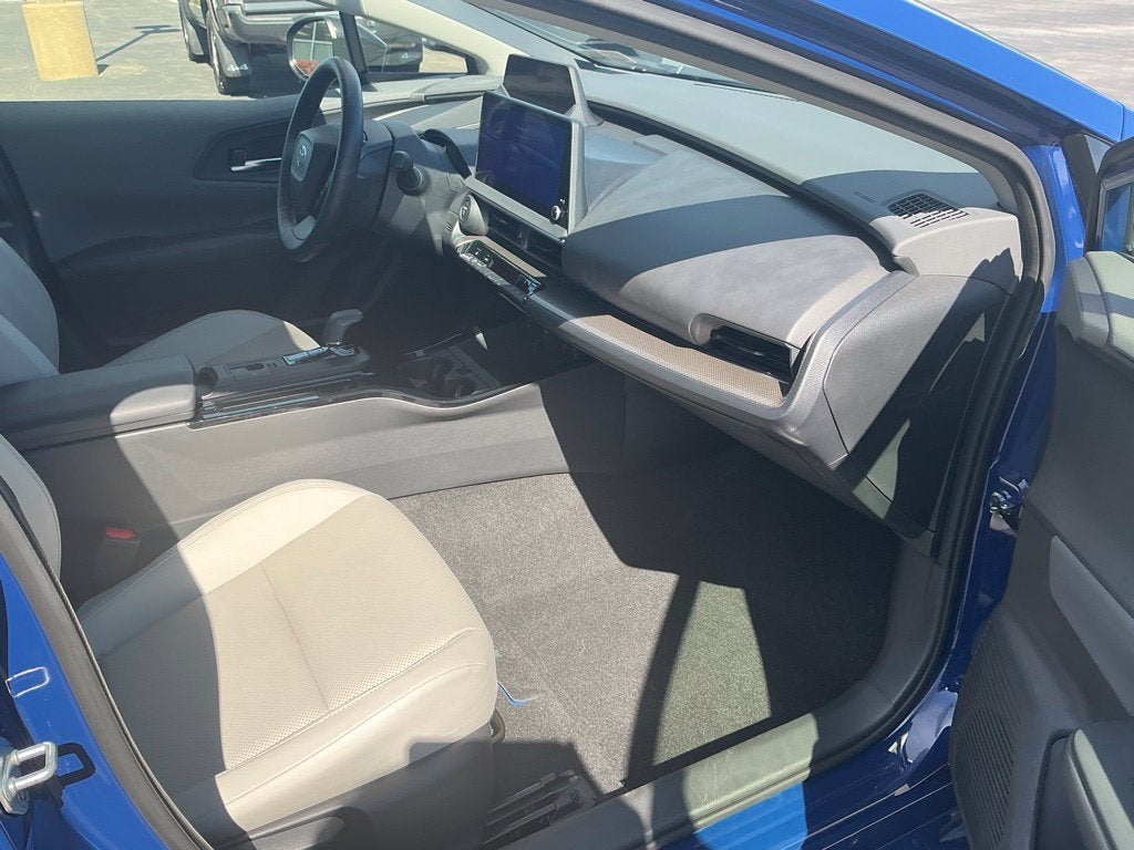 2024 Toyota Prius XLE