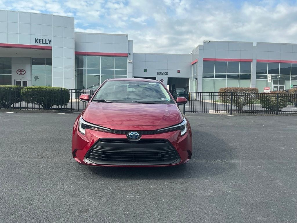 2025 Toyota Corolla Hybrid LE