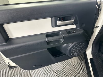 2014 Toyota FJ Cruiser Base