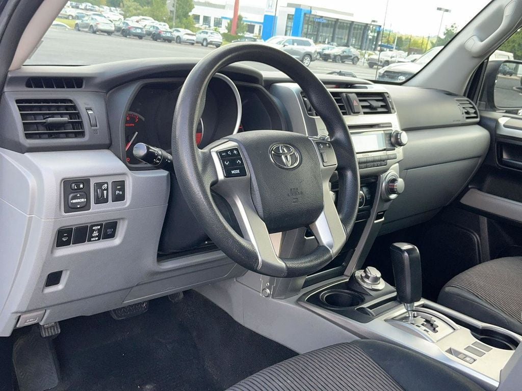 2013 Toyota 4Runner SR5