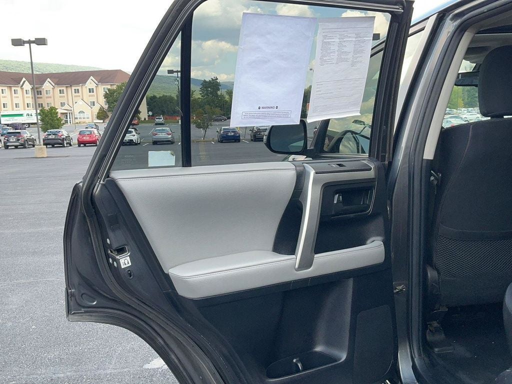 2013 Toyota 4Runner SR5