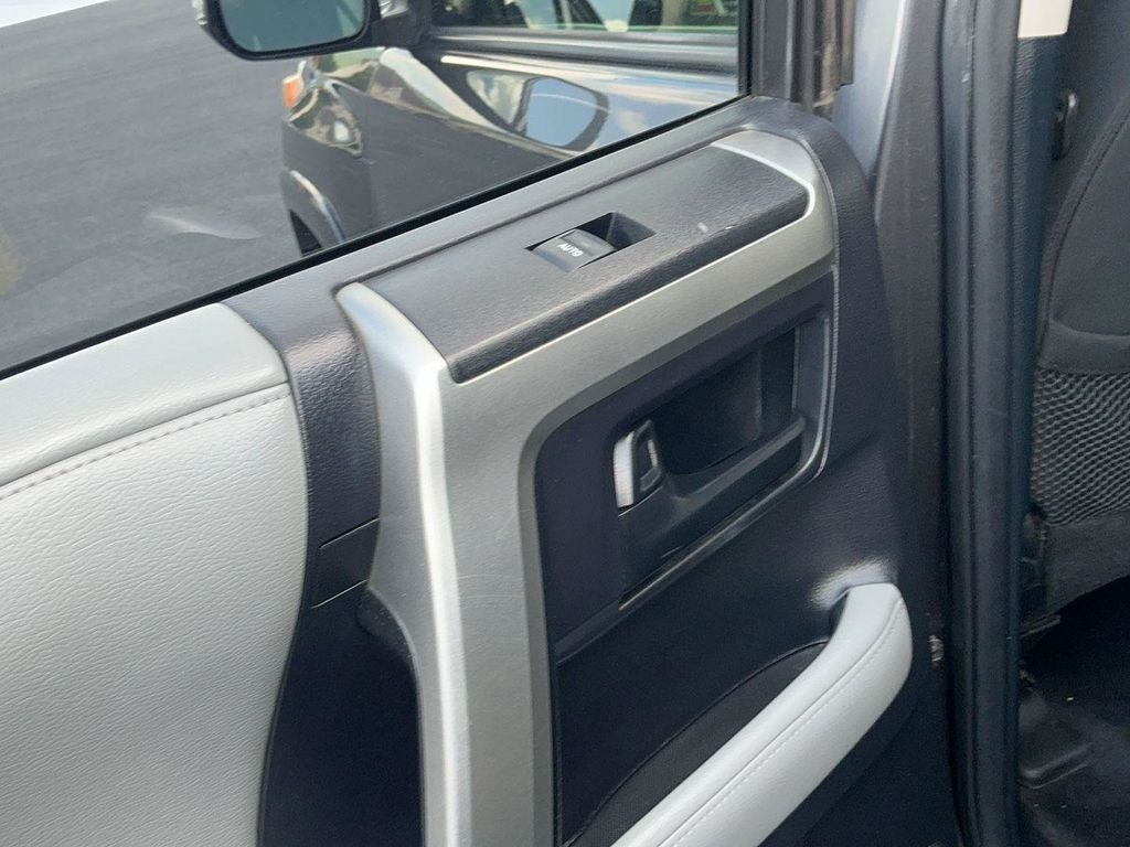 2013 Toyota 4Runner SR5