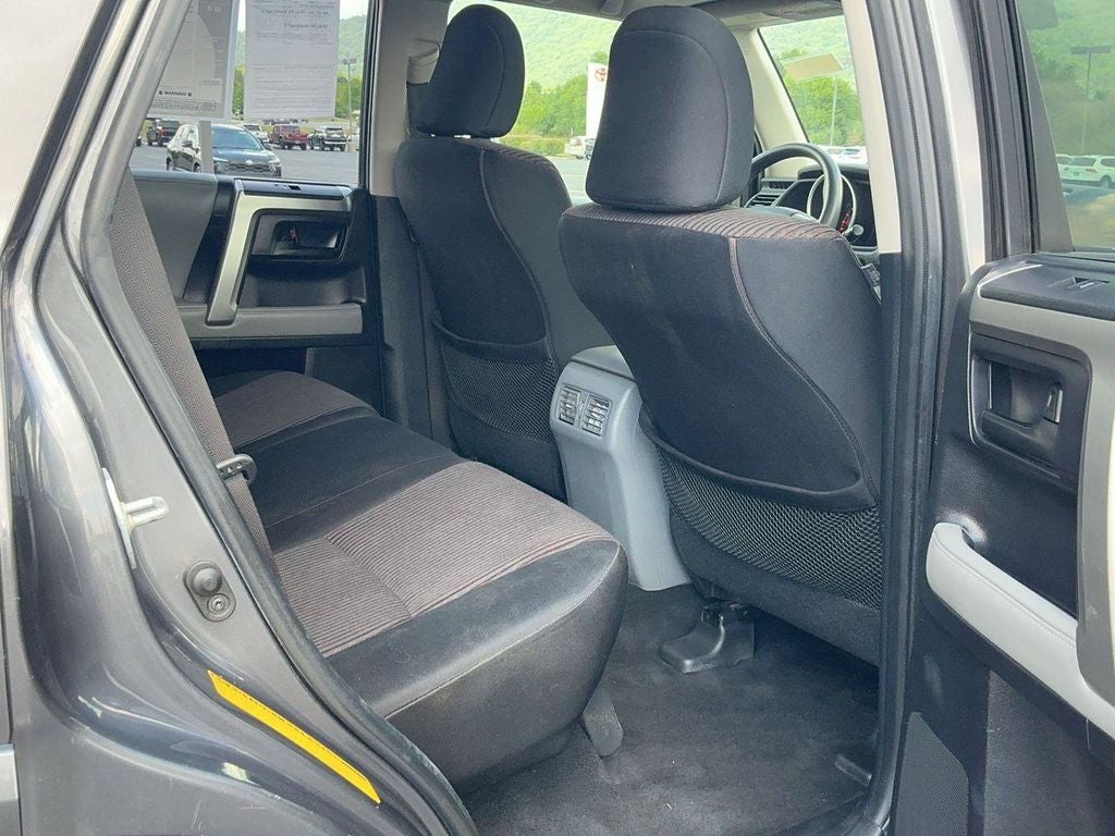 2013 Toyota 4Runner SR5