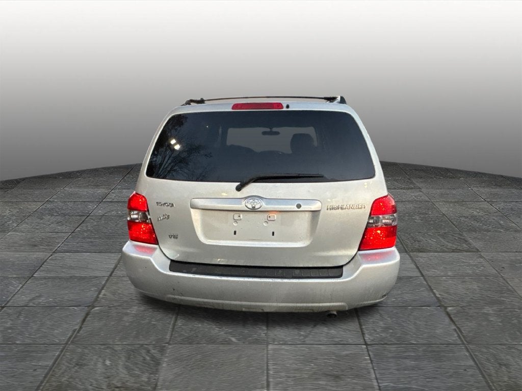 2004 Toyota Highlander V6