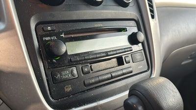 2004 Toyota Highlander V6