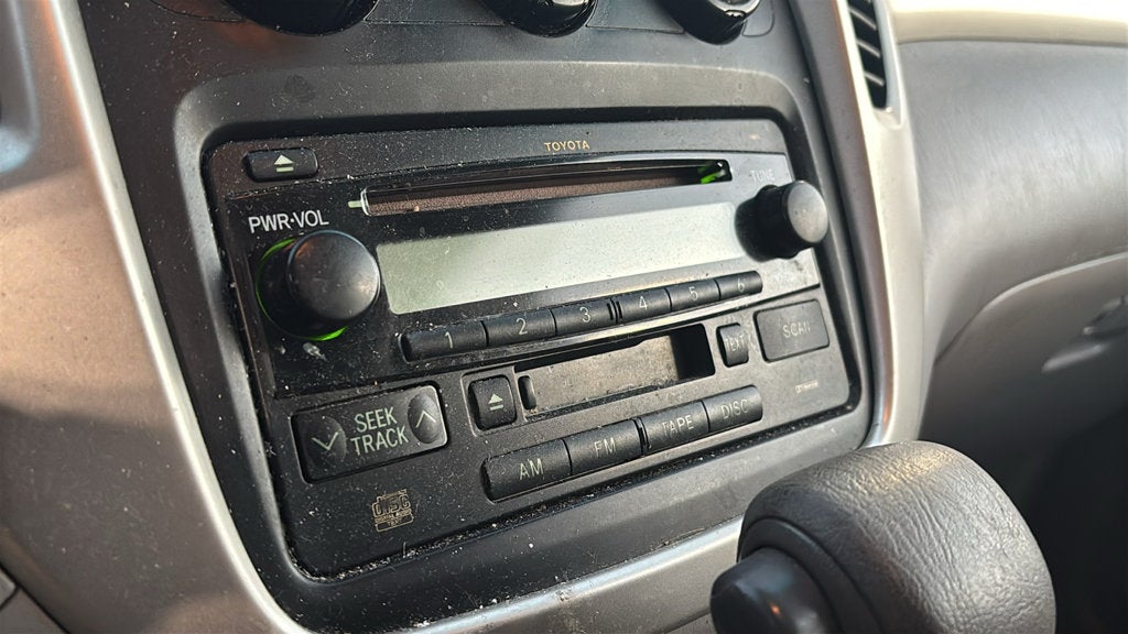 2004 Toyota Highlander V6