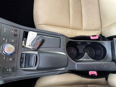 2014 Lexus CT 200h