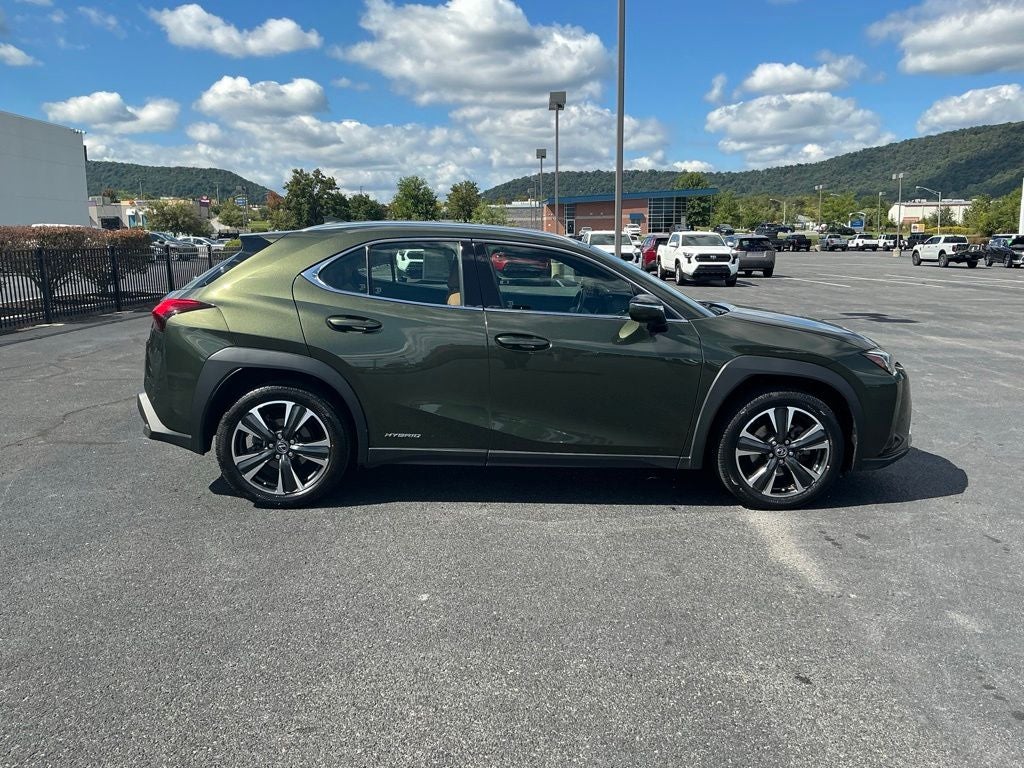 2021 Lexus UX 250h Base