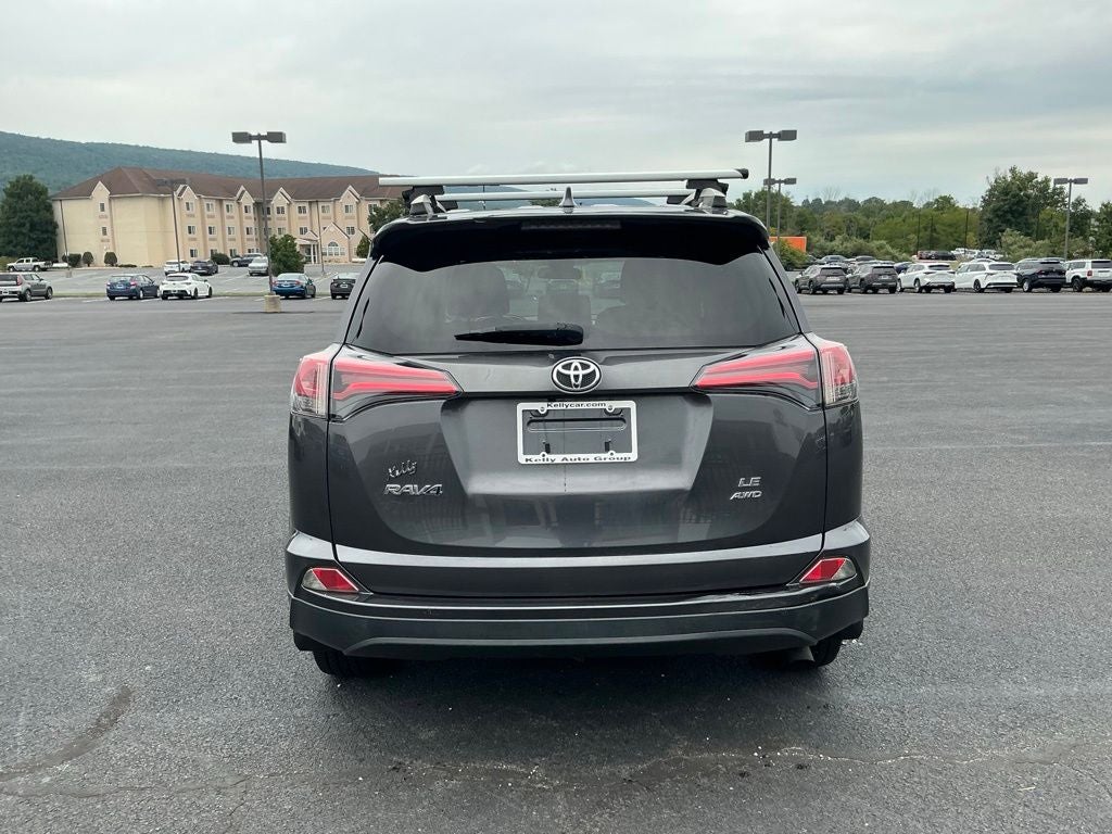 2018 Toyota RAV4 LE