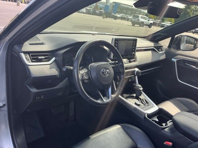 2020 Toyota RAV4 Hybrid XSE