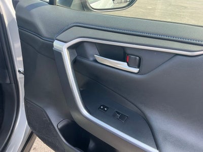 2020 Toyota RAV4 Hybrid XSE