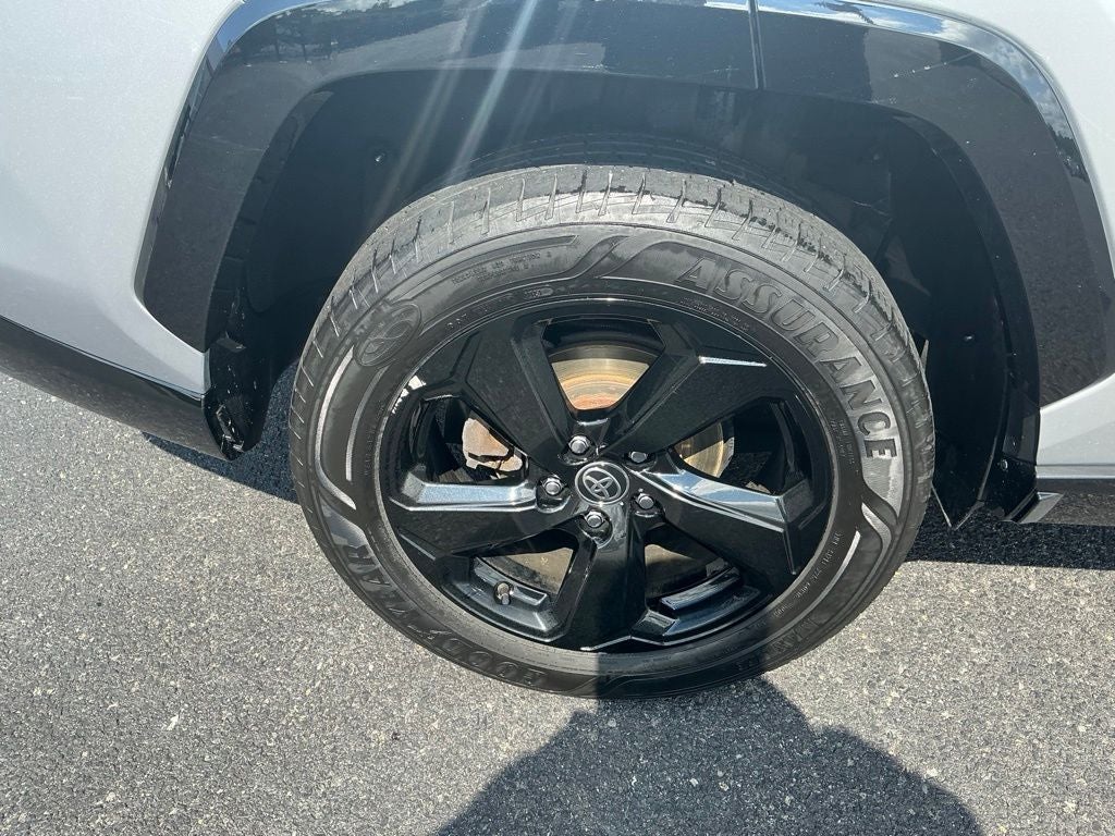 2020 Toyota RAV4 Hybrid XSE