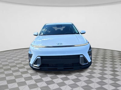 2026 Hyundai KONA SE