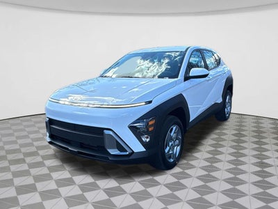 2026 Hyundai KONA SE