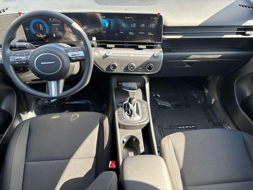 2026 Hyundai KONA SE