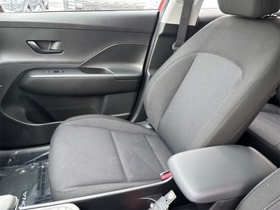 2026 Hyundai KONA SE