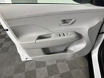2024 Hyundai KONA SE