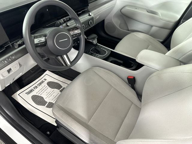 2024 Hyundai KONA SE