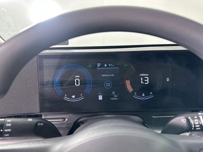 2024 Hyundai KONA SE