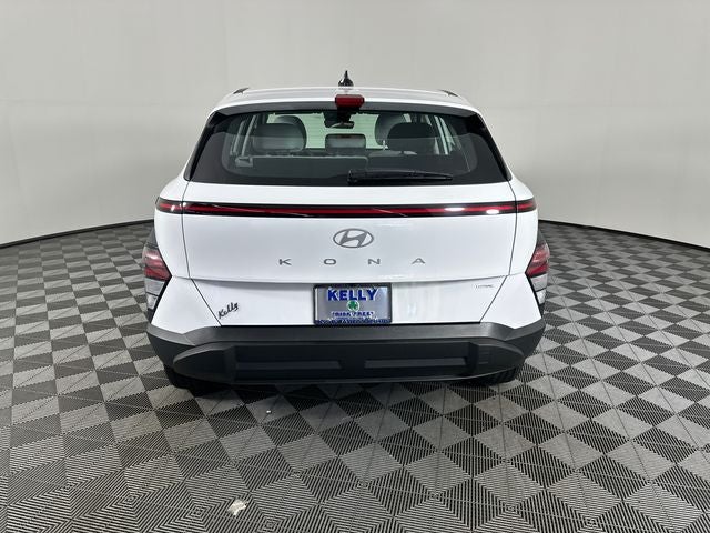 2024 Hyundai KONA SE