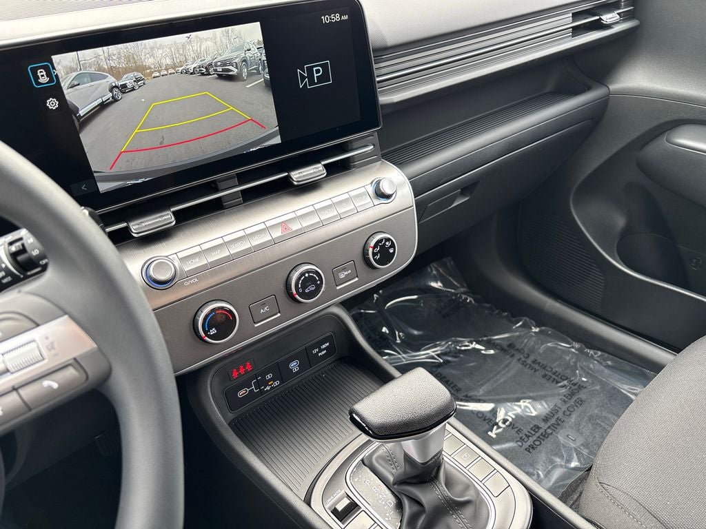 2026 Hyundai KONA SE