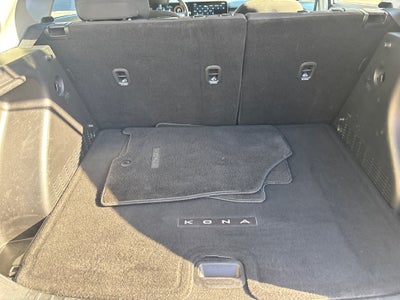 2025 Hyundai KONA SE