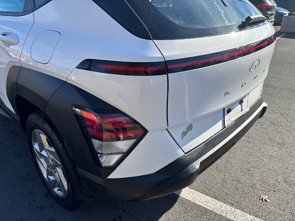 2025 Hyundai KONA SE