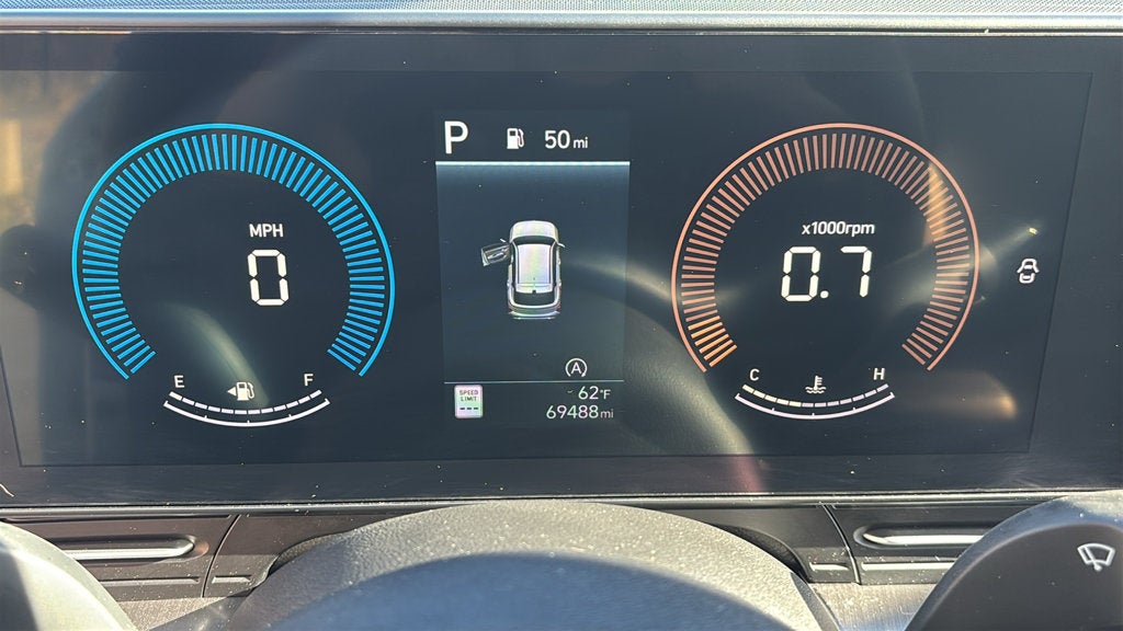 2025 Hyundai KONA SE