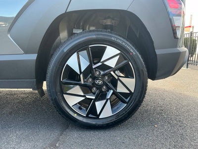 2025 Hyundai KONA SEL Convenience
