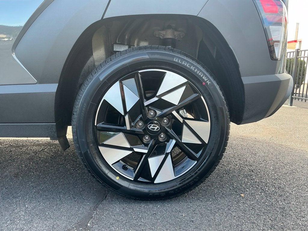 2025 Hyundai KONA SEL Convenience