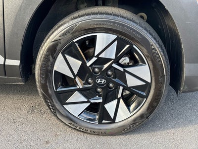 2025 Hyundai KONA SEL Convenience