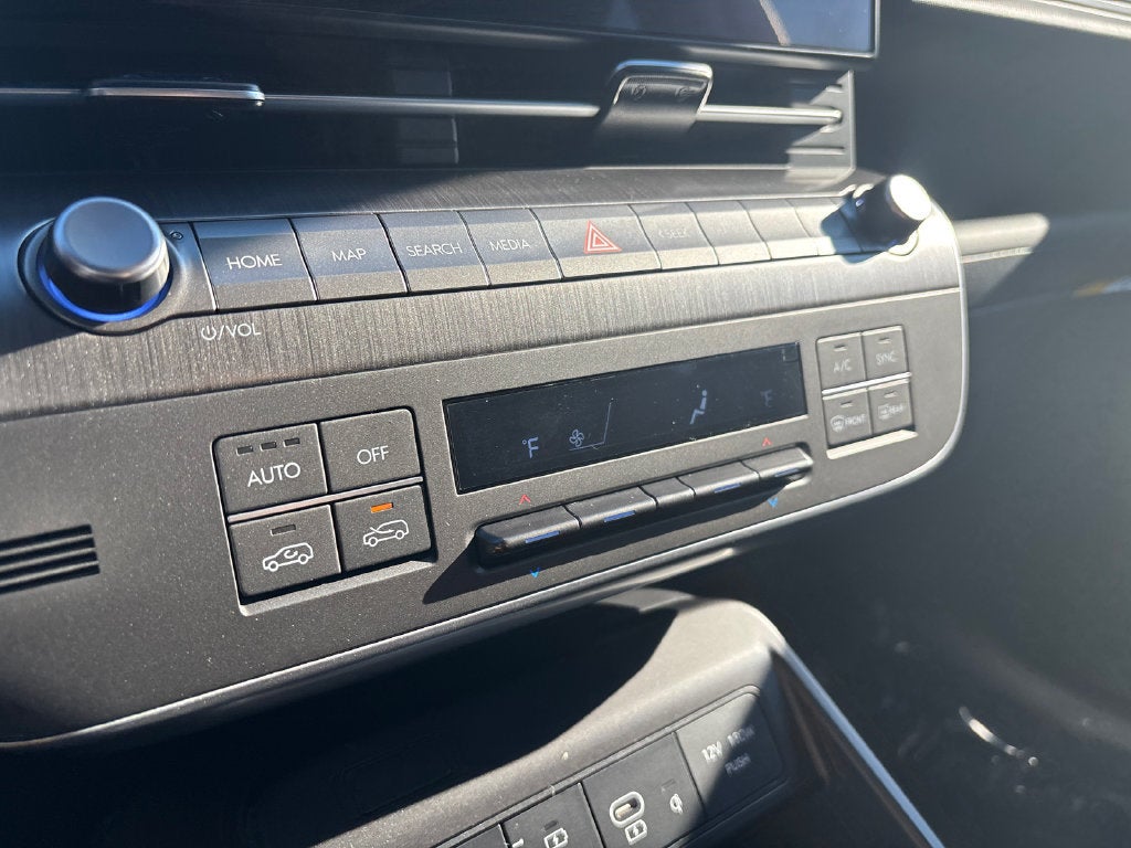 2027 Hyundai KONA SEL Premium