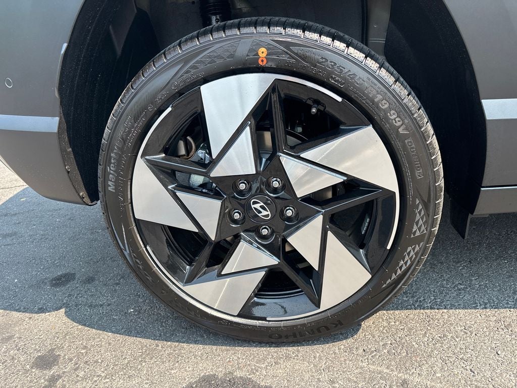 2027 Hyundai KONA Limited