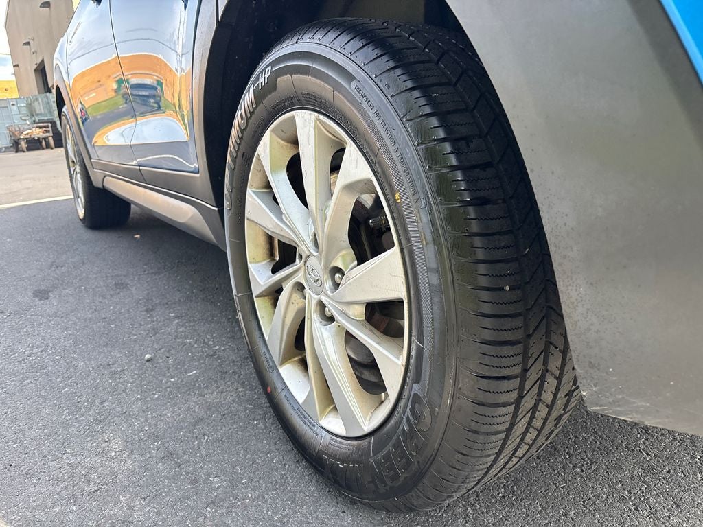 2019 Hyundai TUCSON SE