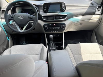2020 Hyundai TUCSON SE