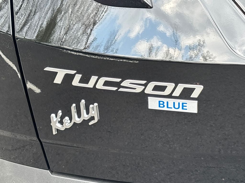 2026 Hyundai TUCSON HYBRID Blue SE