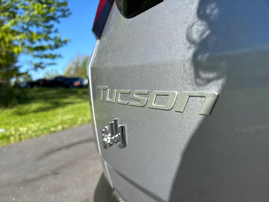 2026 Hyundai TUCSON HYBRID SEL
