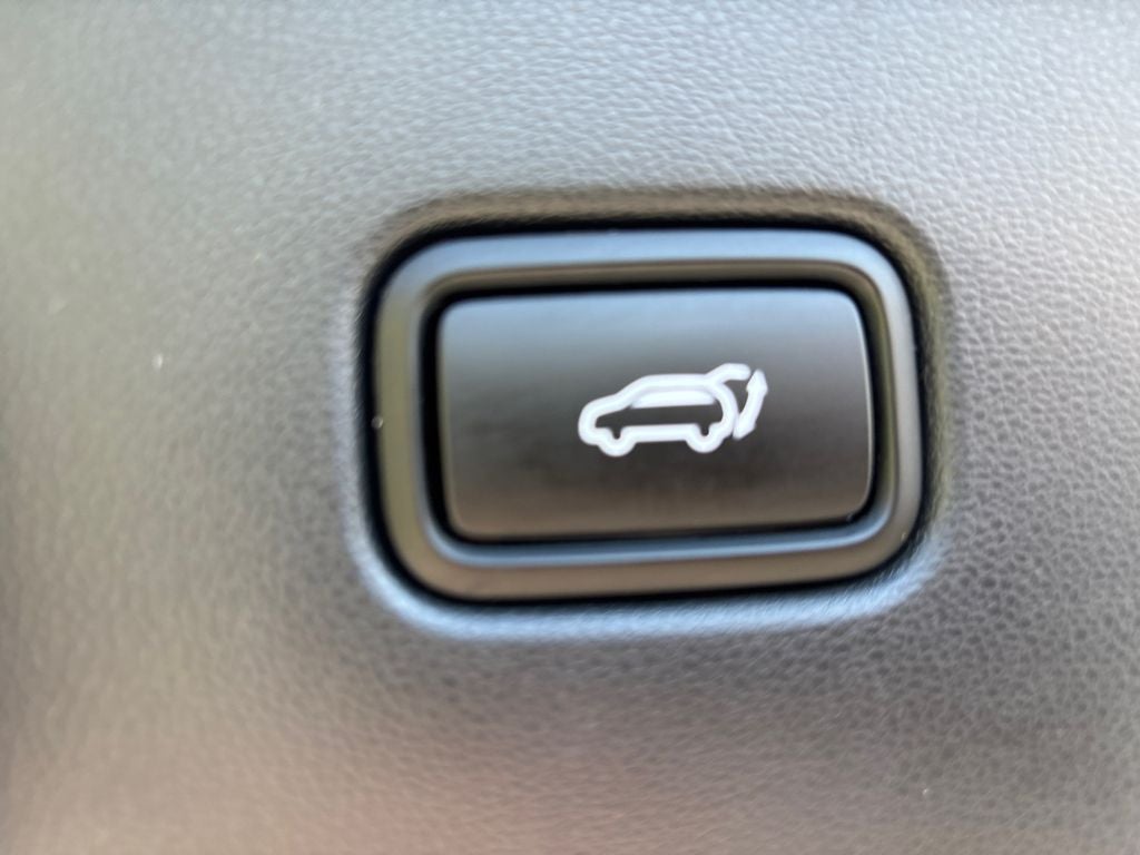 2023 Hyundai TUCSON HYBRID Limited