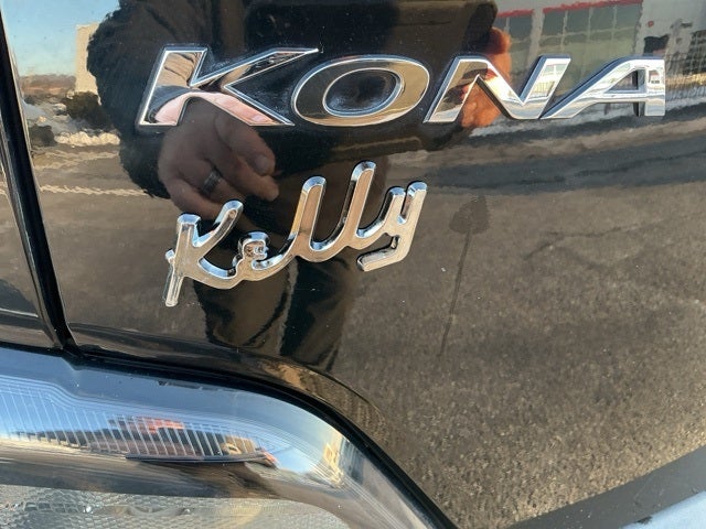 2022 Hyundai KONA SEL