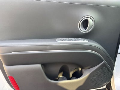 2026 Hyundai PALISADE SE