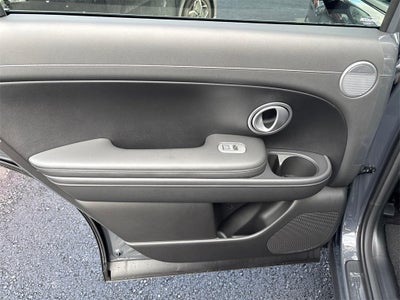 2026 Hyundai PALISADE SE