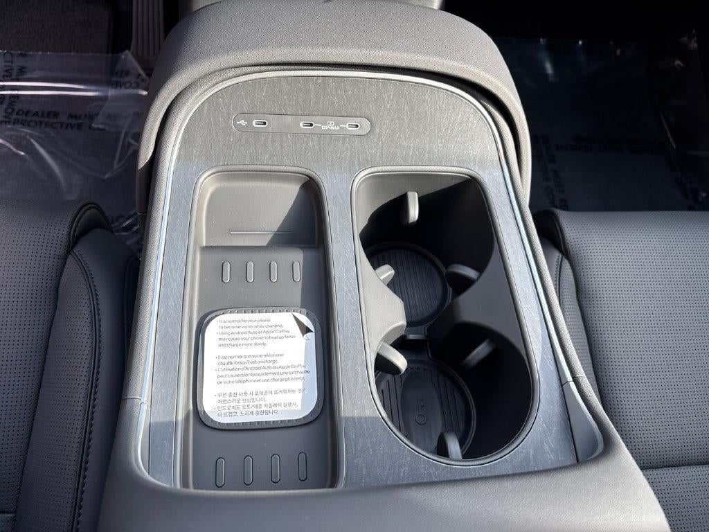 2027 Hyundai PALISADE SEL 7 Passenger