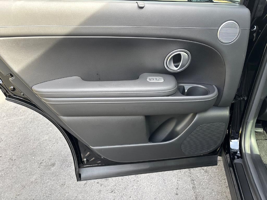 2027 Hyundai PALISADE SEL 7 Passenger