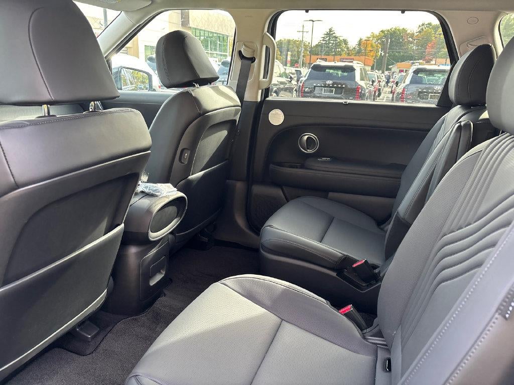 2027 Hyundai PALISADE SEL 7 Passenger