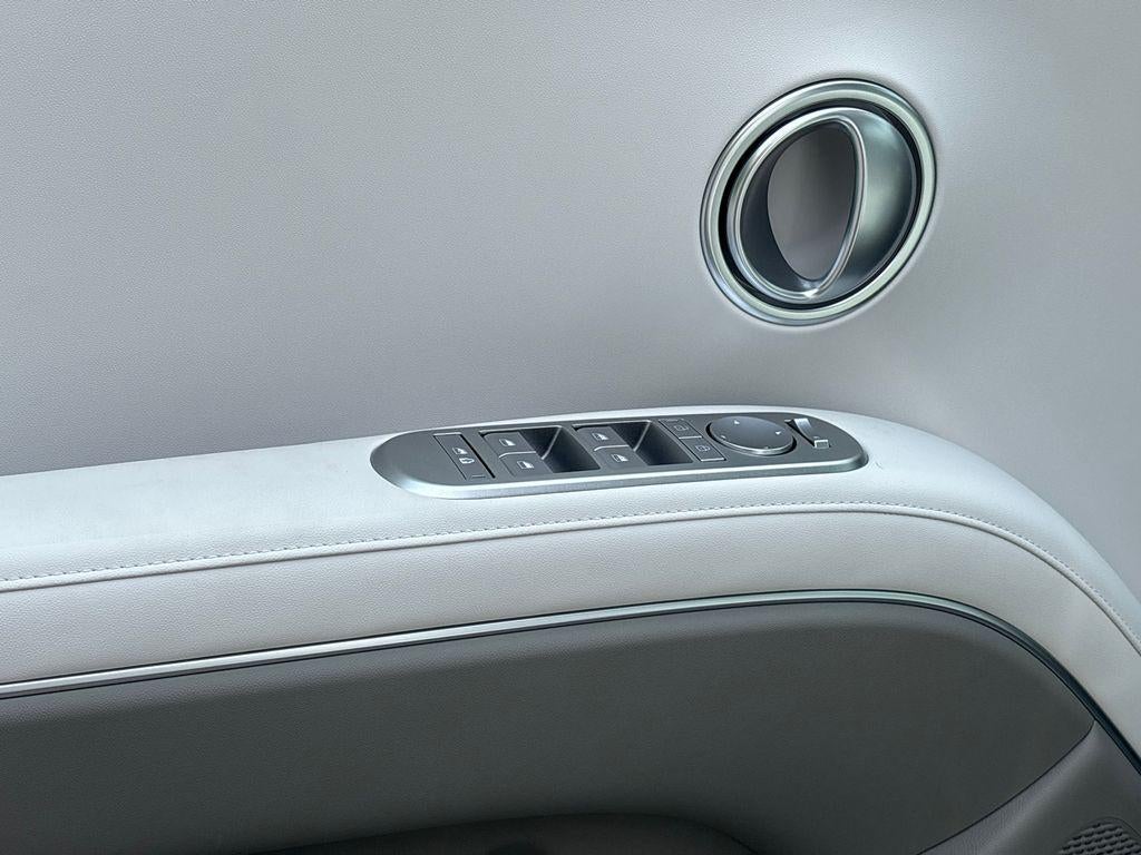 2026 Hyundai PALISADE HYBRID SEL 7 Passenger